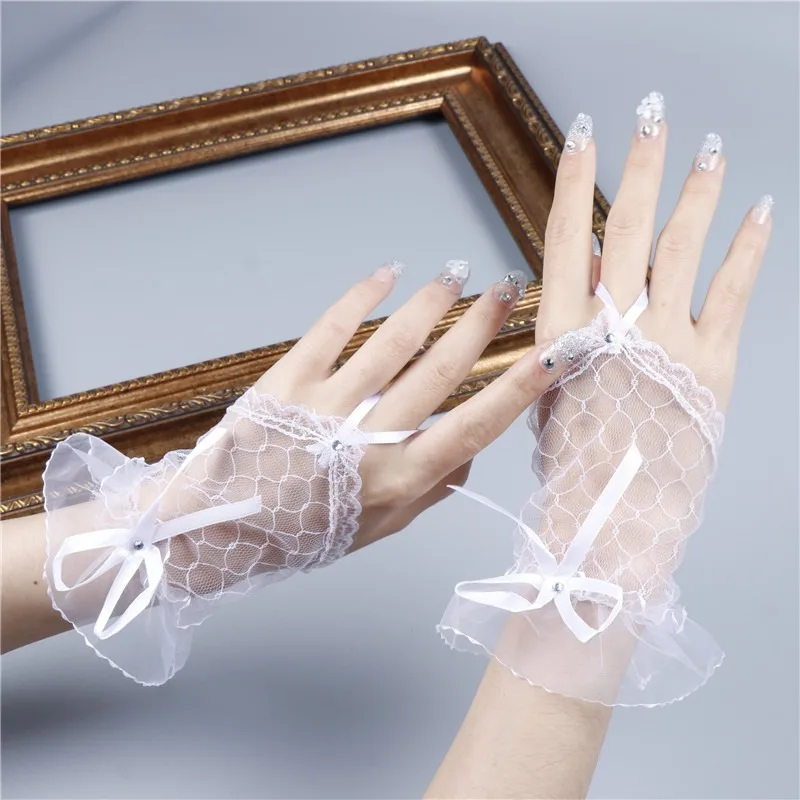 Lace Black Gloves Gothic Lolita Fingerless Black Gloves Women Elegant Tulle Lace Sheer White Black Red Bride Party Gloves XGST02