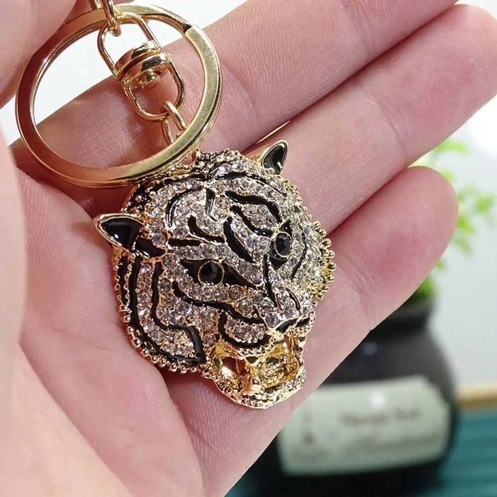 Modischer Schmuck-Schlüsselanhänger aus Legierung mit Diamant-Tropfen und Leopardenkopf, Taschenanhänger, Autoanhänger, Geschenke – Detail 2