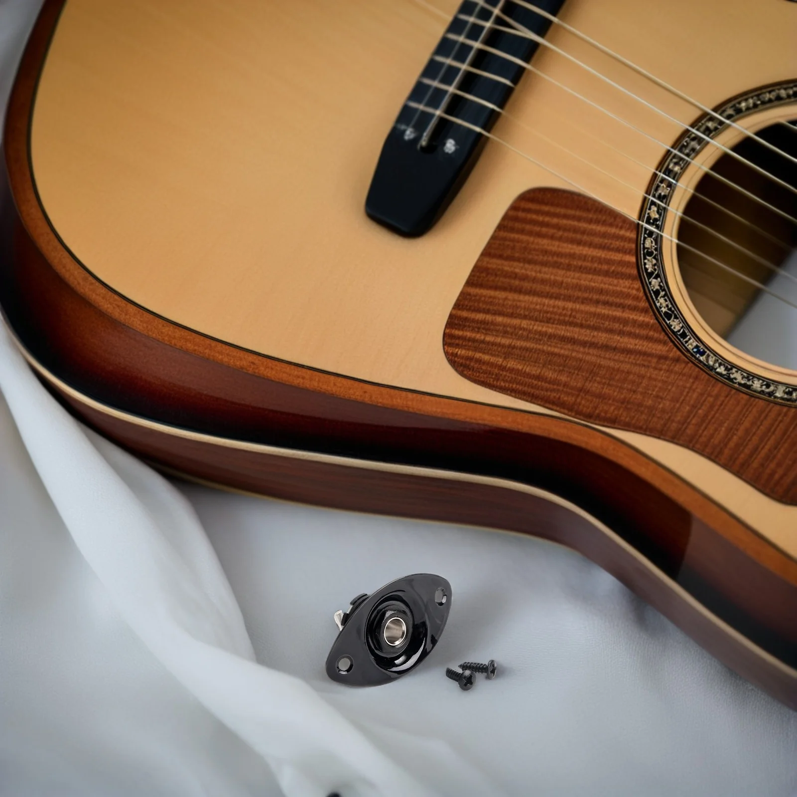 

Black 6.35Mm 1/4 Inch Oval Jack Socket For Electric Guitar Bass Replacement Sturdy Iron Copper Nickel Plated Easy Install