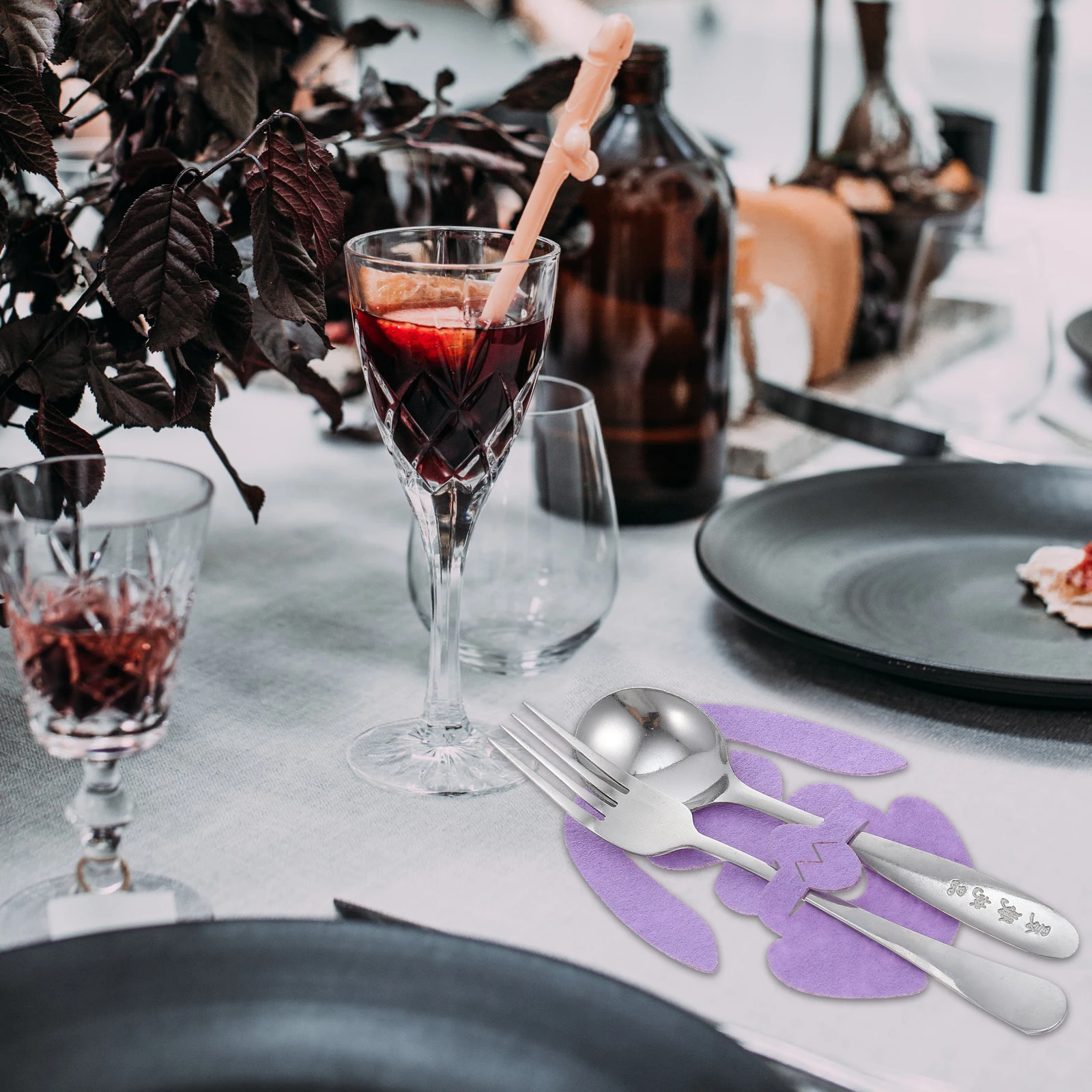 

8Pcs Cute Rabbit Tableware Holder Decorative Knife Fork Pouch Easter Dinning Table Organizer