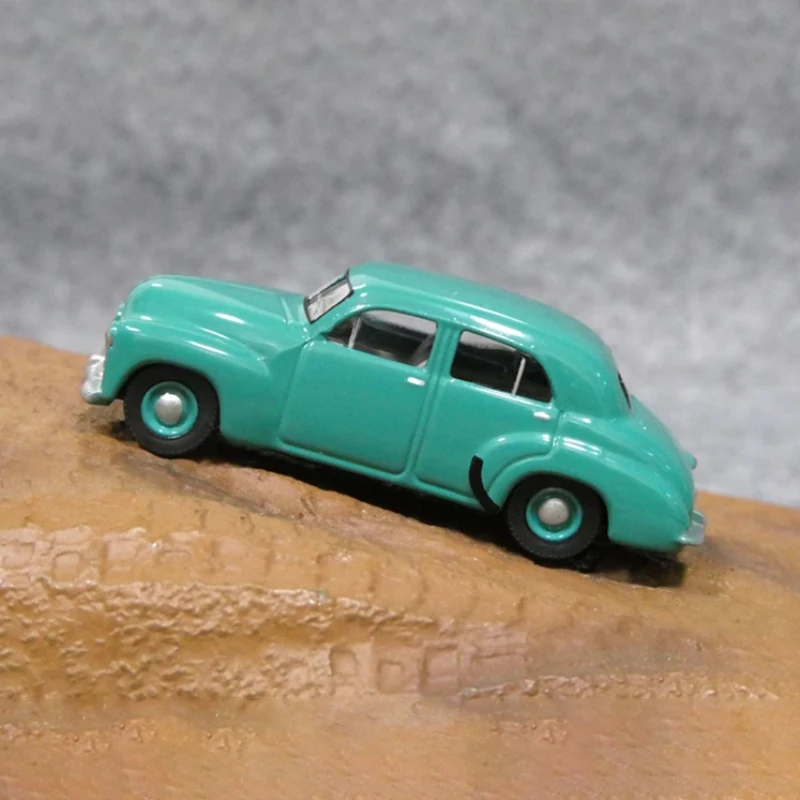 Diecast 1:87 Scale 1948 FX Sedan Alloy Classic Retro Car Model Finished Product Simulation Toy Collection Gift Static Model