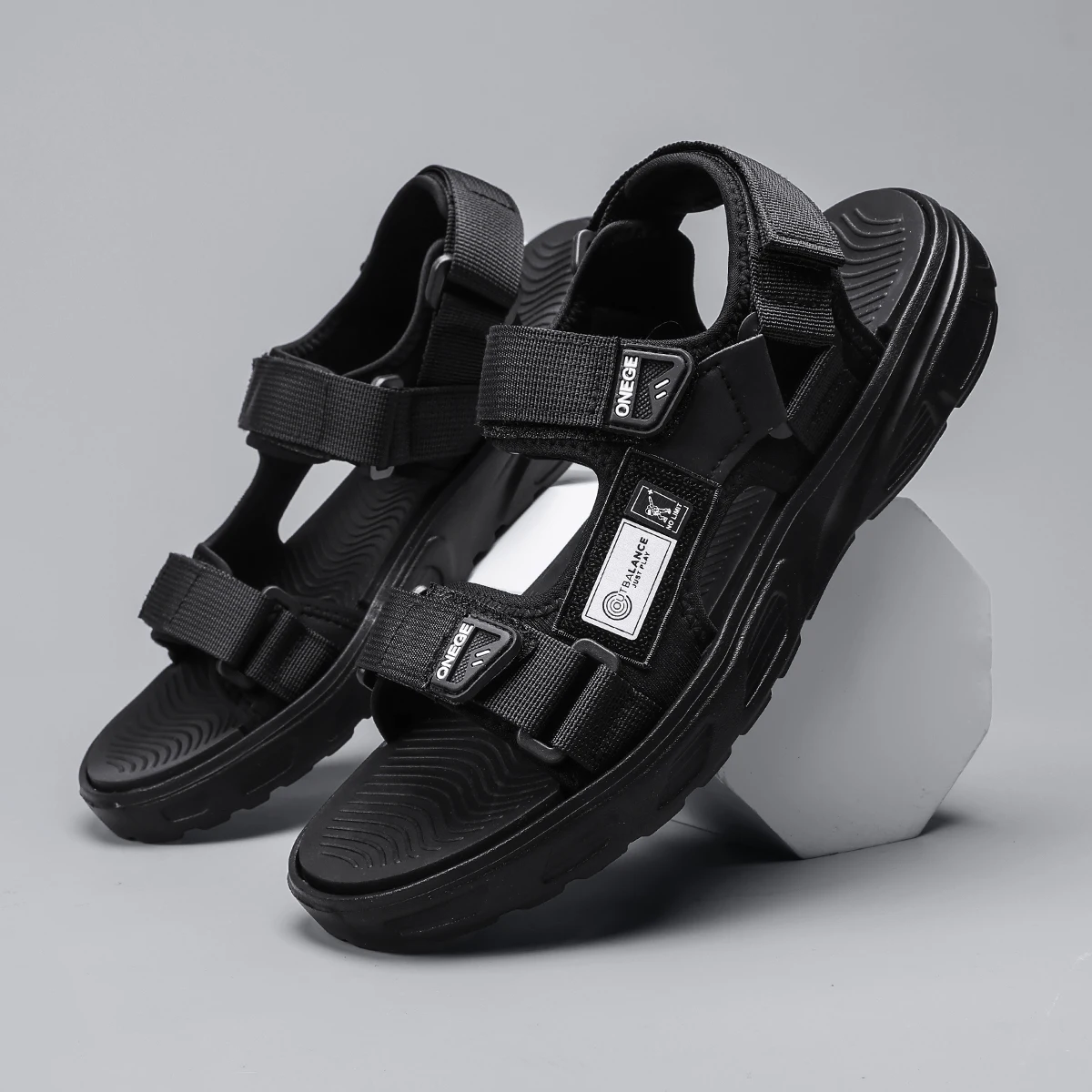 

Новые летние мужские сандалии, модные трендовые пляжные повседневные сандалии для отдыха на открытом воздухе, нескользящие и износостойкие тапочки из ЭВА на толстой подошве, размер S