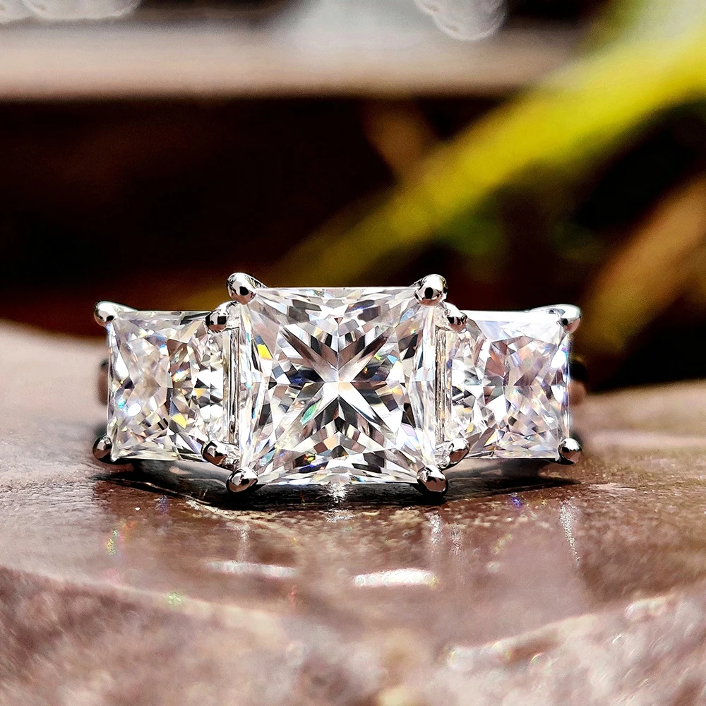 BXINY 3-Stone Princess Cut Moissanite Rings Solid S925 Silver Certified Square Diamond Wedding Band for Women Gifts Fine Jewelry