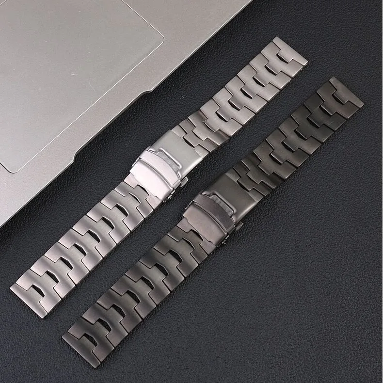 Suitable for Apple Watch 7 Titanium Strap New Watch Strap for Apple Watches Double Safety Buckle 22mm Timepiece Watch Strap