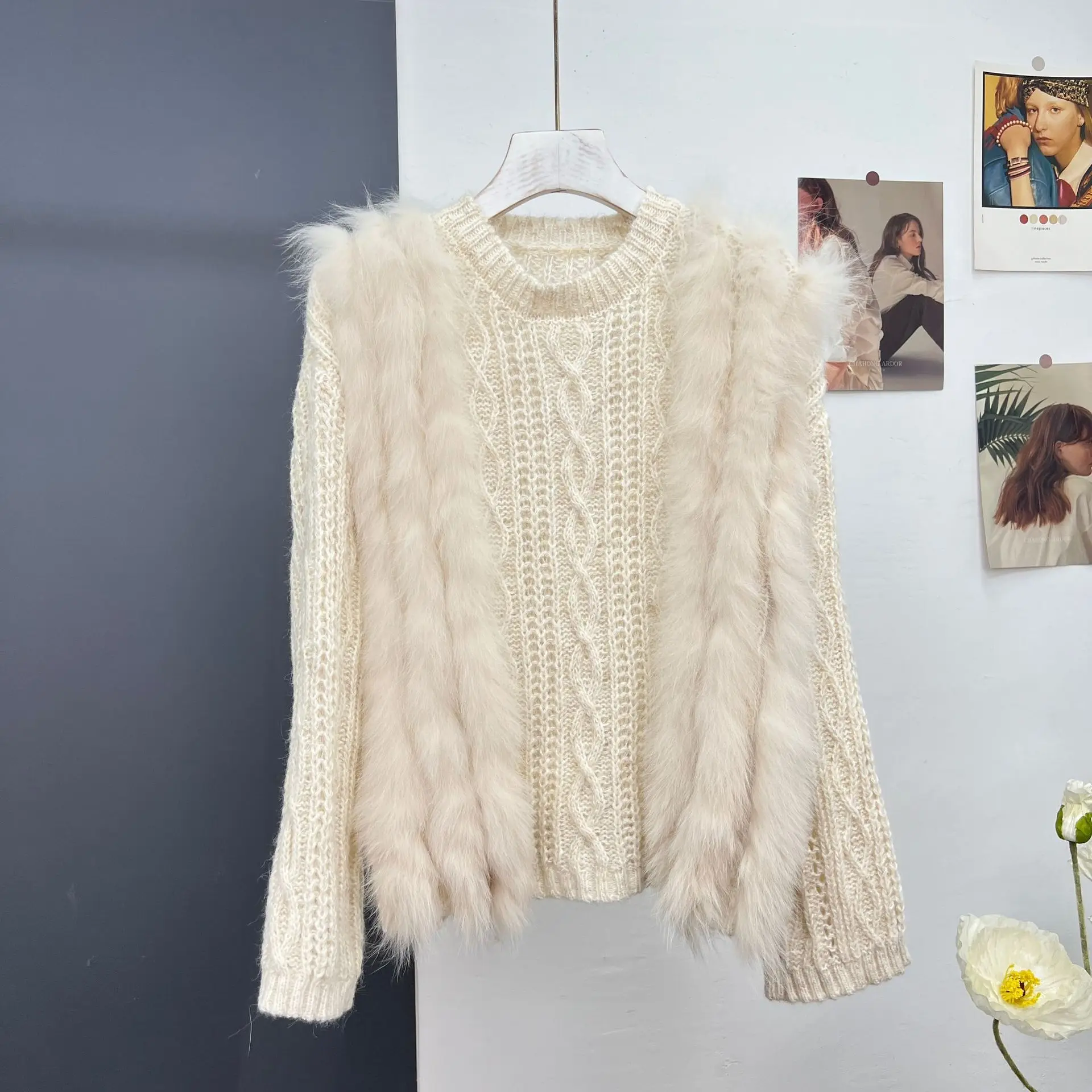 Wu Huang Qiu Dong's new Korean version real fur fur coat knitted sweater women's round neck Fried Dough Twists top