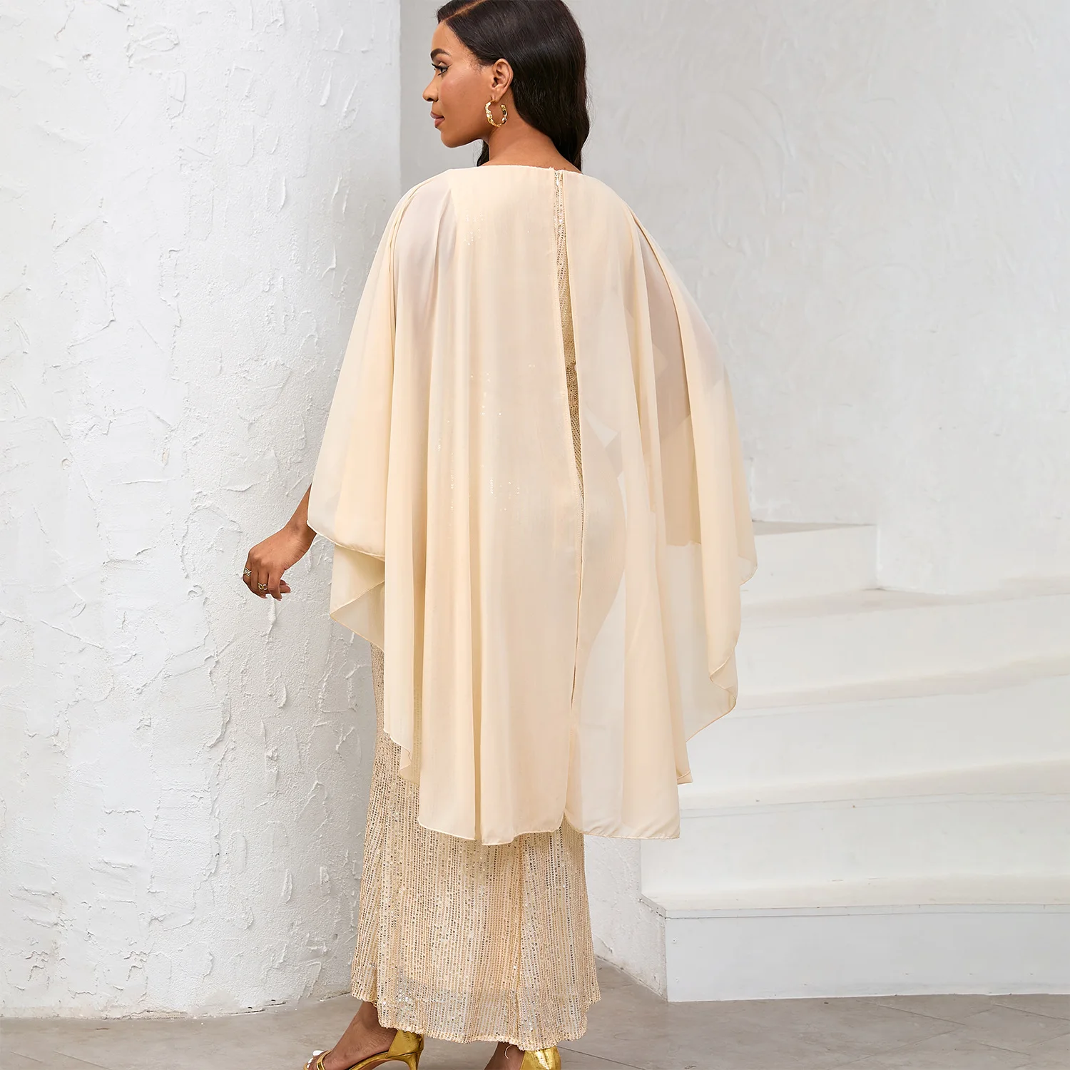 Fashionable Women\'s Sequined Chiffon Cape Body-Wrapped Long Dress for Banquet And Party New Stylish Outerwear