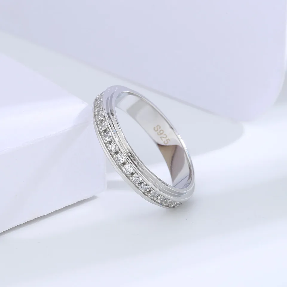 Buyee 925 Sterling Silver White Ring Light Full Zircon Ring Finger for Woman Girl Classic Wedding Fine Jewelry Circle