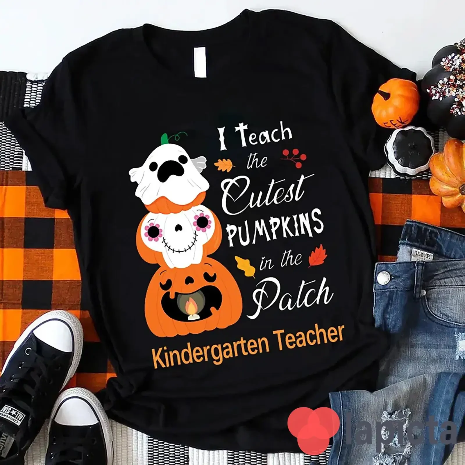 I Teach The Cutest Pumpkins In Patch Kindergarten Teacher Halloween T Shirt Funny Pumpkin Ghost Holiday vintage Washed