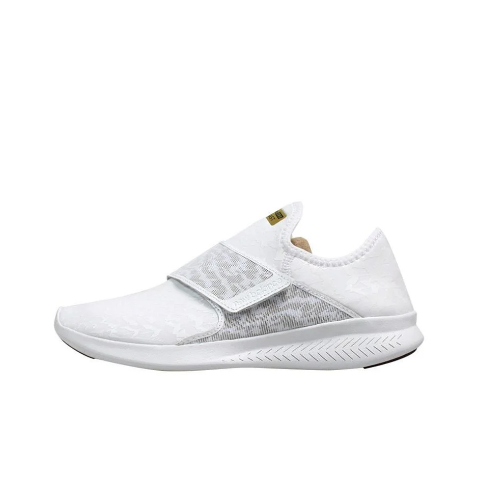 

New Balance Cushioning, Wear Resistant Low top Casual Running Shoes Men's White MCOASHE3