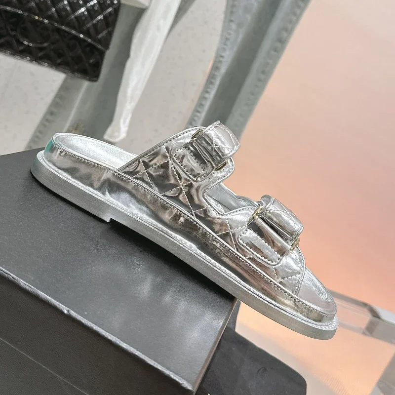 نعال من الجلد الطبيعي للنساء ، أحذية بكعب منخفض ، كعب منخفض ، منزلقات خياطة ، زي مدرج مسطح ، نعال بكعب سميك ، موضة الصيف