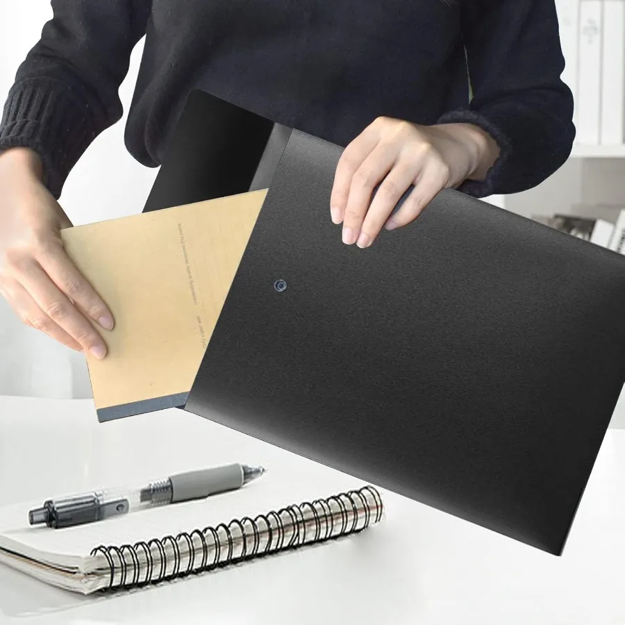 مجلد ملفات عمودي من البوليستر مغلف ملفات بلاستيكي مع زر إغلاق Sp لحزمة ورق بحجم حرف A4 مكونة من 5 قطع باللون الأسود