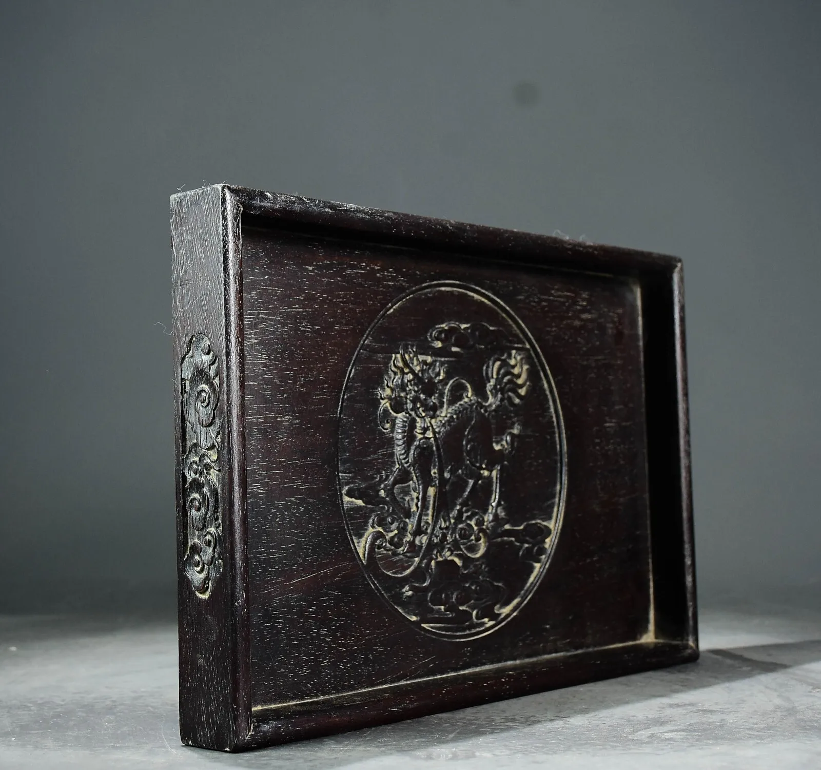 Chinese Treasured Blood Sandalwood Handcarved Kirin Offering Lucky Tea Plate