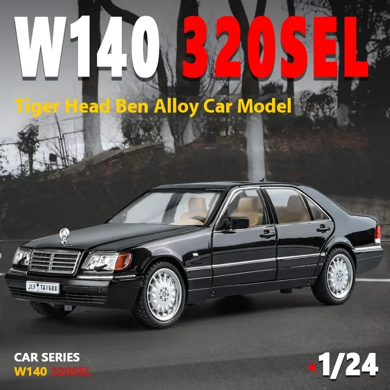 รถ1:24 Mercedes Benz 320SEL W140รถลีมูซีนแบบคลาสสิกรถโมเดลไดคาสท์แบบคลาสสิกการตกแต่งด้วยเสียงเบาๆของเล่นสำหรับเด็กผู้ชาย