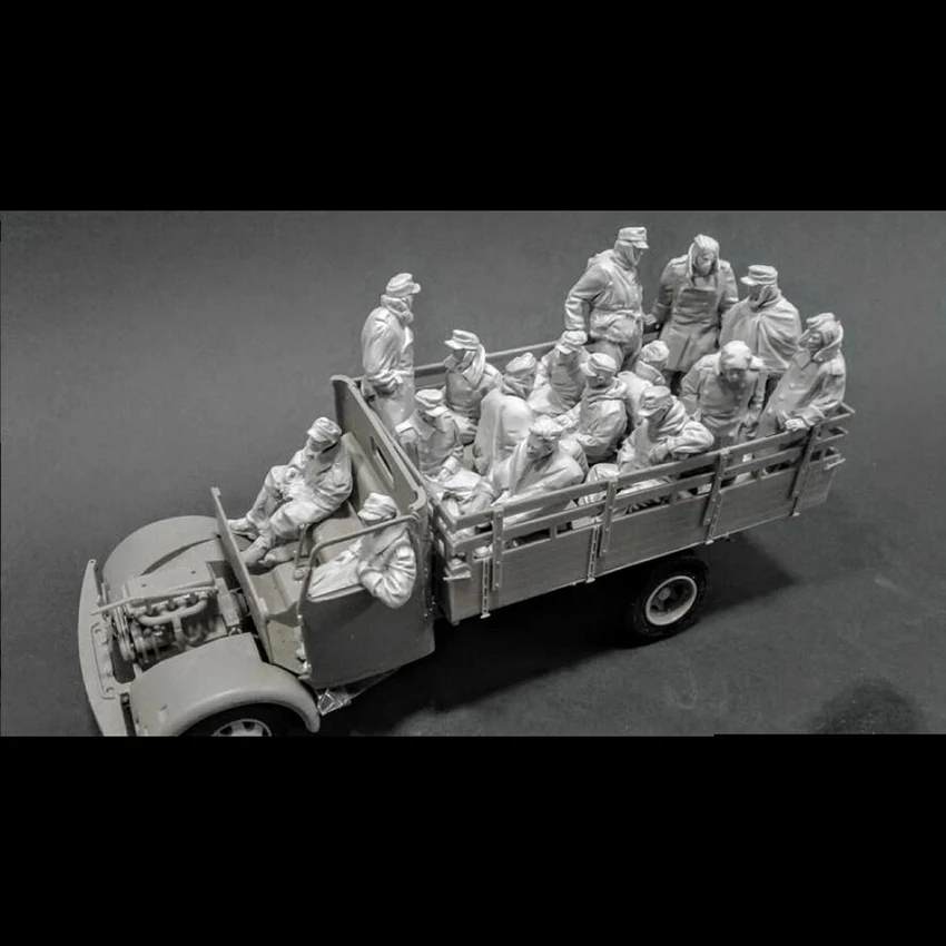 

Unassambled 1/35 modern Surrendered Soldiers in Truck (16 figures) Resin figure miniature model kits Unpainted