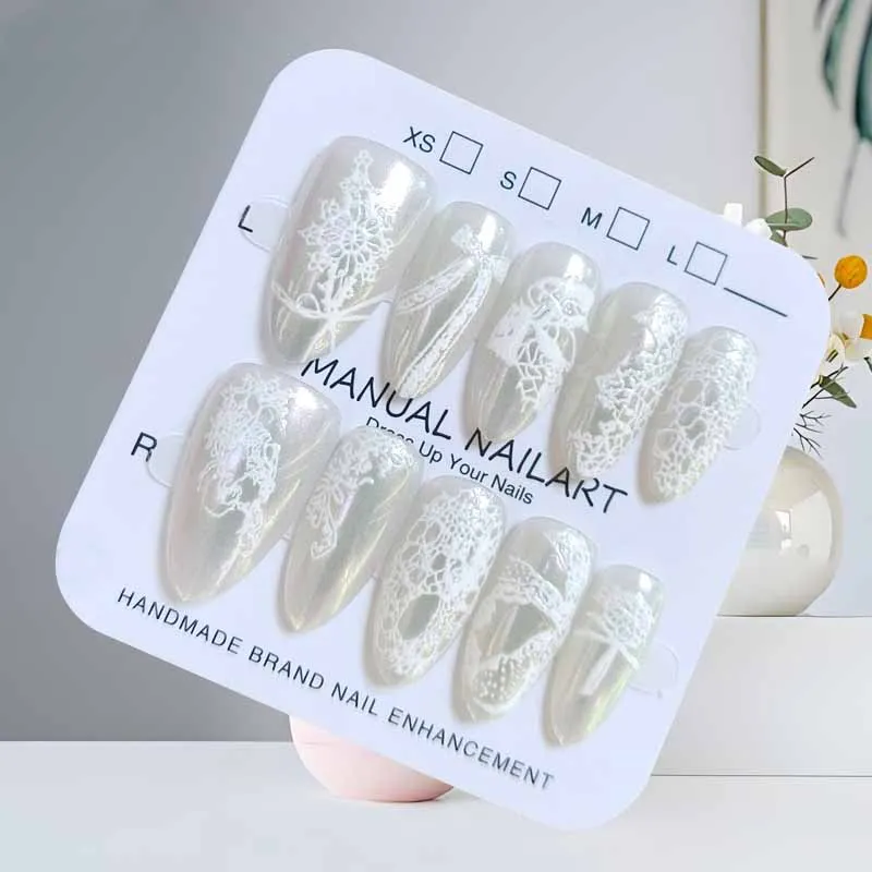 10Pcs French Style Autumn and Winter New Product White Lace Aurora Cat's Eye Short Almond Press on Nails Fake Nails False Nails