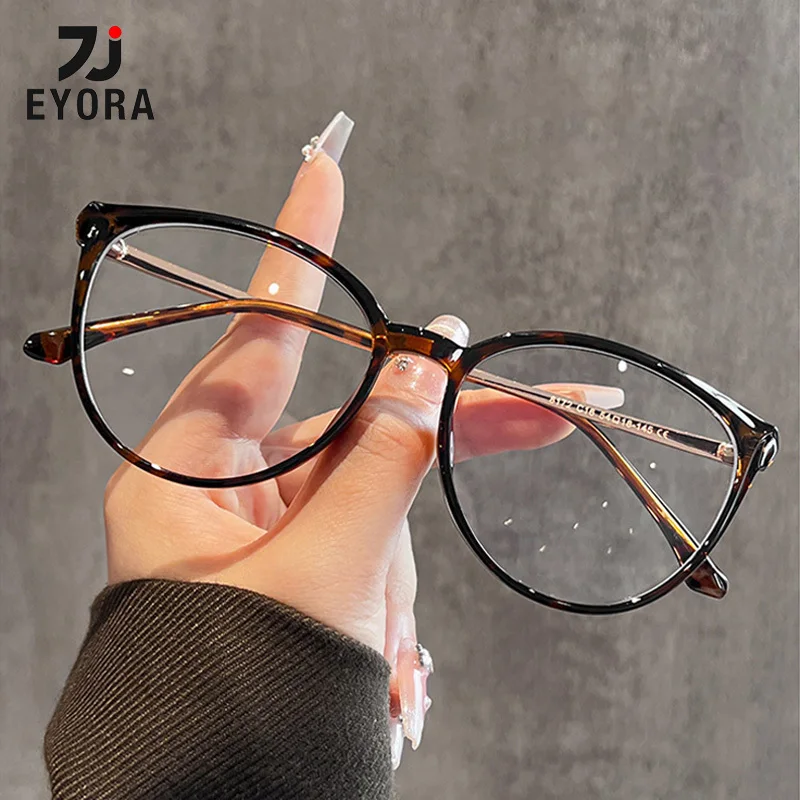 

EYORA Retro Cat Eye Versatile Full Rim Reading glasses Anti Blue Ray Myopia and hyperopia Photochromic Prescription Eyewear Lens