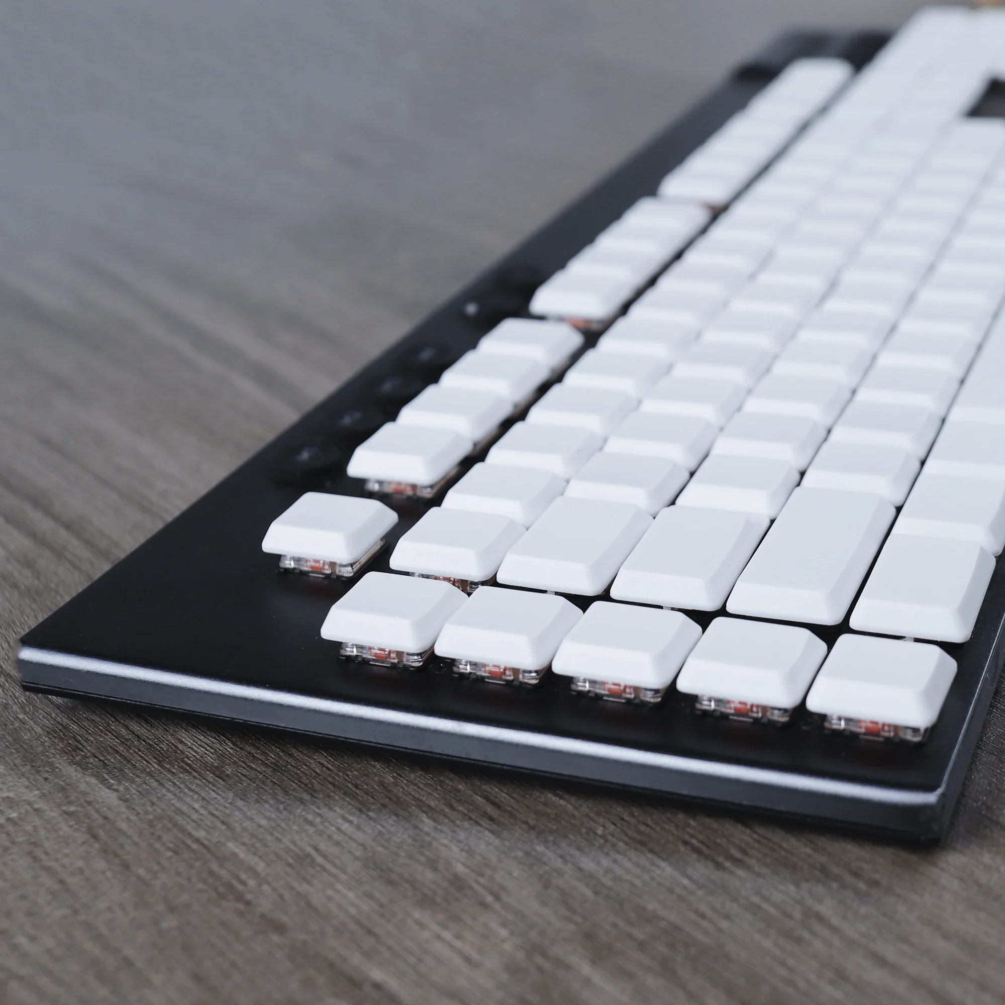 Imagem -02 - Keycap em Branco Material Pbt Faça Você Mesmo Compatível para Logitech G813 G815 G913 G915 G913 Tkl G915 Teclado Tkl Preto Sólido Branco