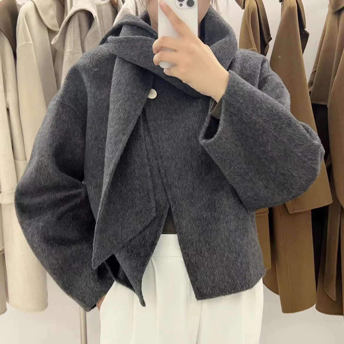 2024 Women Autumn Coats One Button Design Woolen Coat With Scarf Elegant Beige Gray Woolen Coat Veste Femme Tops