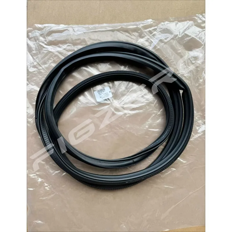 4L0 827 705 J Genuine trunk lid tailgate sealing strip automotive accessories for Audi Q7 2007-2015 2016-2024