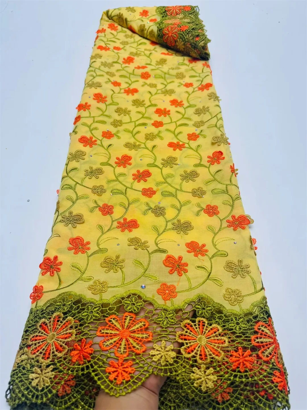 Moda nigeriano algodão tecido de renda seca 2026 alta qualidade suíço voile pedras bordado tecido renda para mulheres vestidos festa baile