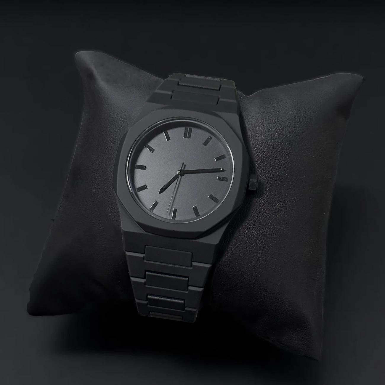 Fashion Sport Men's Black Waterproof Resin Plastic Quartz Watch