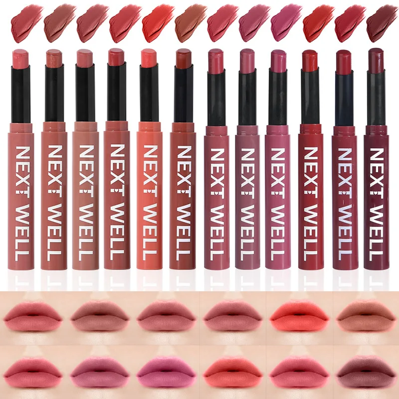 อายไลเนอร์ให้ความชุ่มชื้น 12 สีและปากกาไลเนอร์ริมฝีปากพร้อมปลายเอียง หมุนได้ เคลือบด้าน และปากกาลิปปากกาแสดงสีสดใส