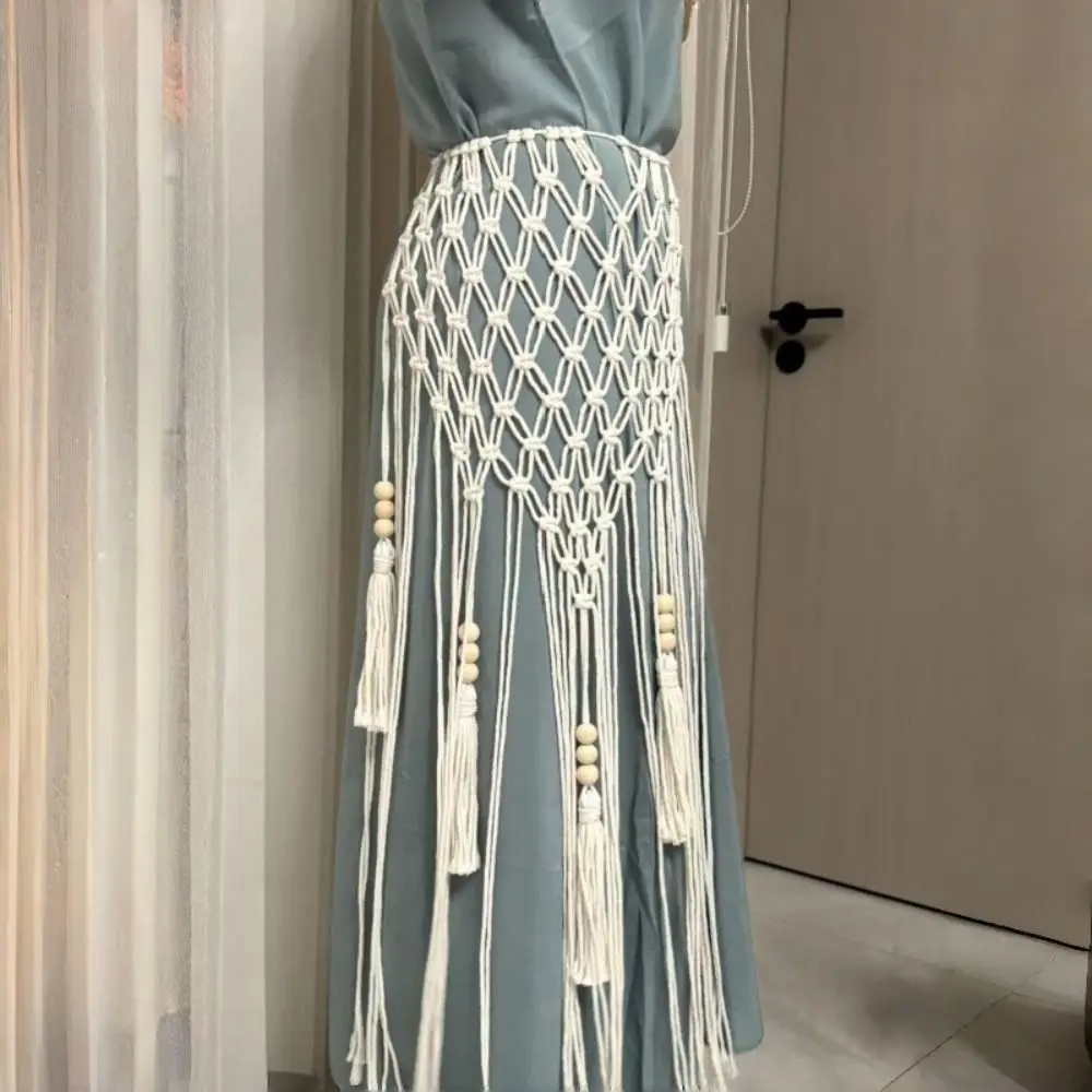 cinto-de-franjas-boemio-com-design-Etnico-acessorio-de-cintura-feminino-com-franjas-decorativas