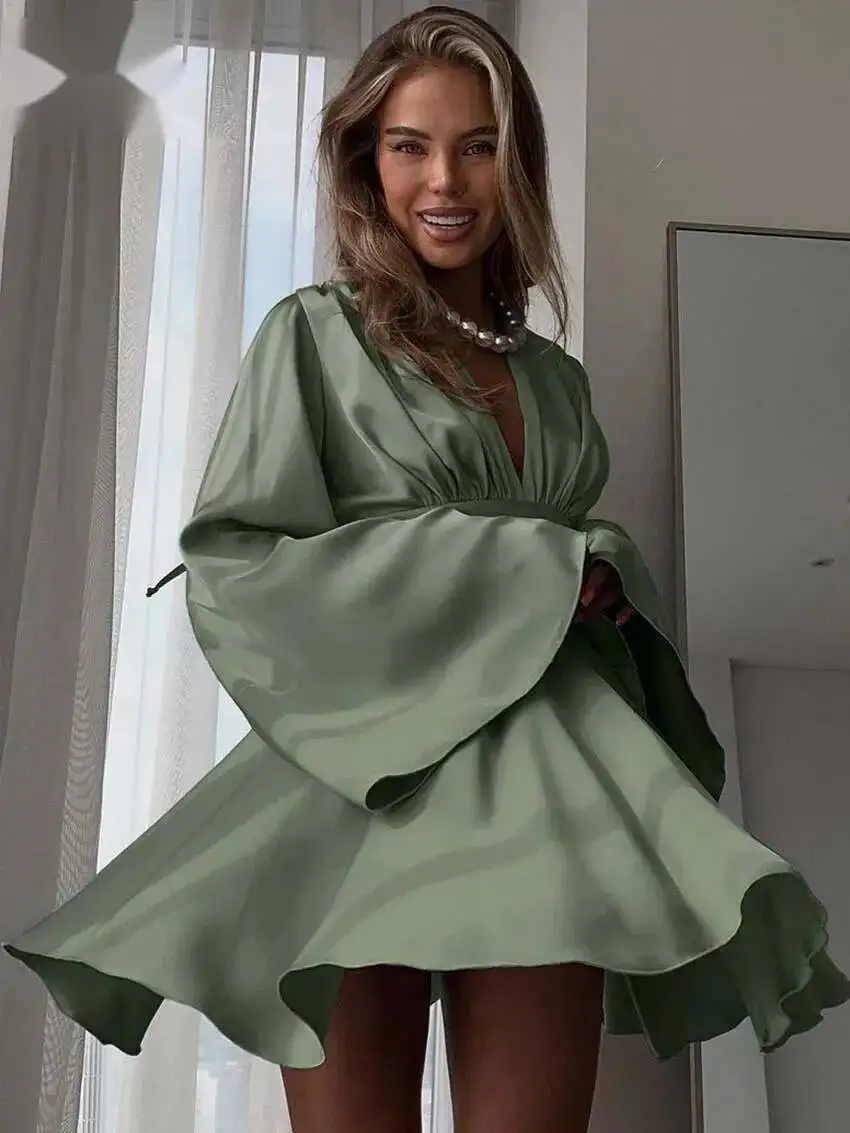 ファッショングリーンサテン女性のドレスエレガントなディープ V ネック長袖ドレス秋ハイウエストプリーツミニドレス女性 MO8M
