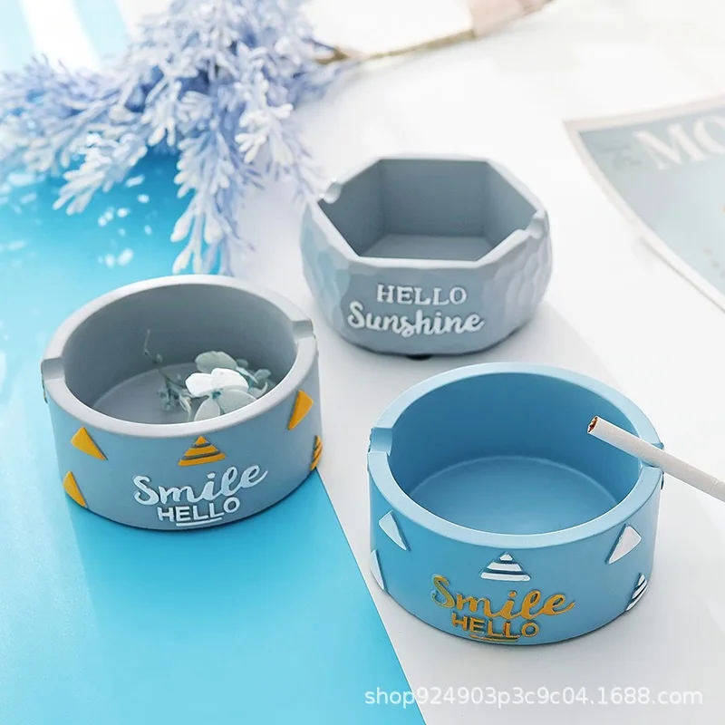 

Nordic ins style personalized creative resin ashtray household simple modern living room trend women's decoration ornament