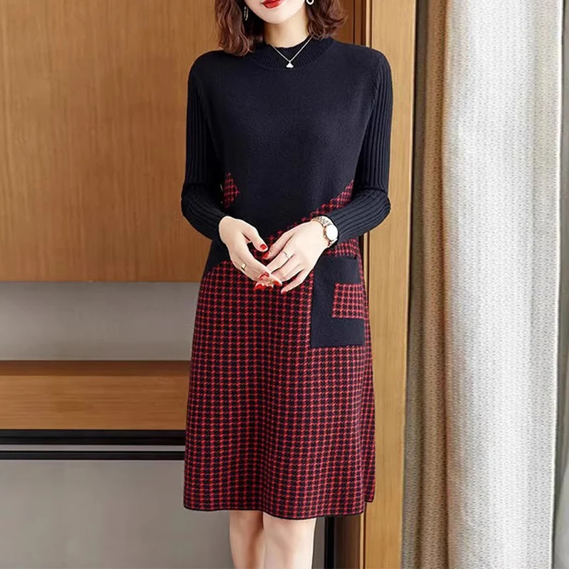 Autumn Winter New Half High Collar Long Sleeve Midi Dress Women High Street Plaid Printing Dresses Elegant Pocket Knitting Robe