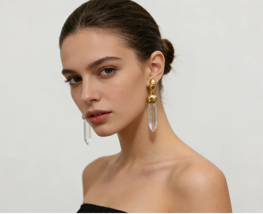 

Brass With18k Gold Retro Natural IrregularCrystal Earrings Women Jewelry Party T Show Gown Stuning Runway rare Trendy INS