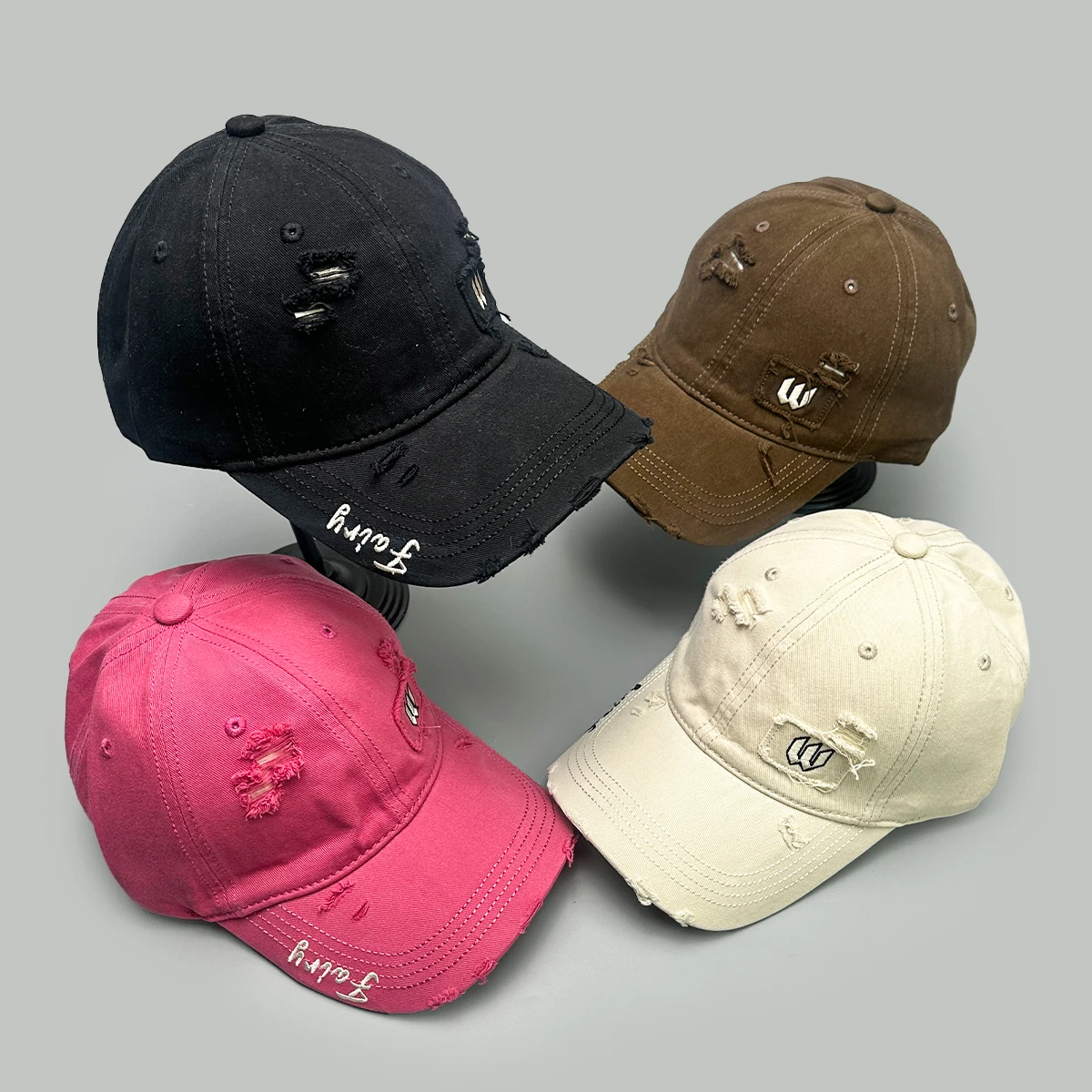 

Broken Style Embroidered W Side Letters Baseball Hats New Men Women Sunshade Simple Versatile Personal Fashion ins Peaked Caps