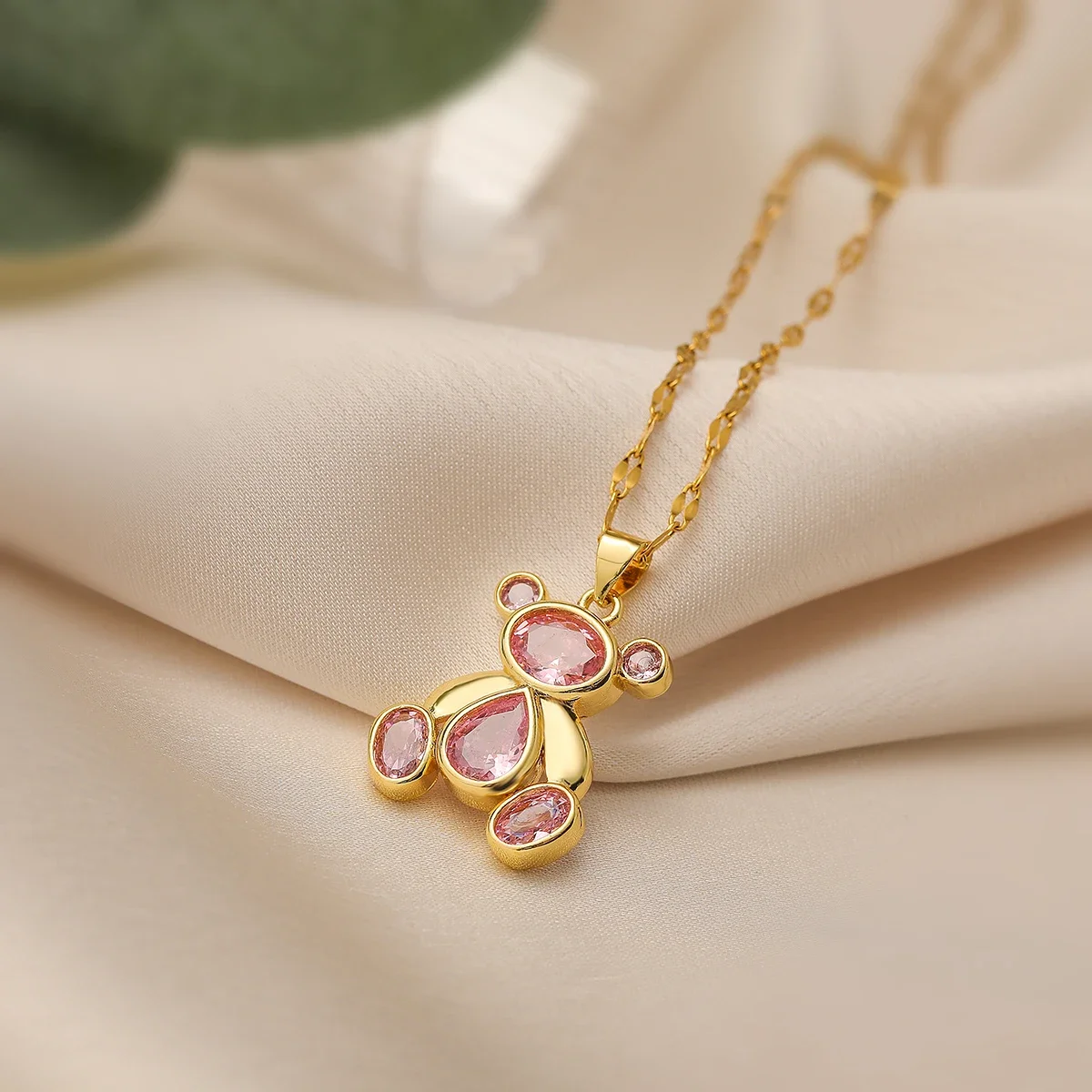 NEWBUY 2024 Hot Sale Gold Color Stainless Steel Chain Necklaces Delicate Bear Pendants CZ Inlay Female Party Jewelry