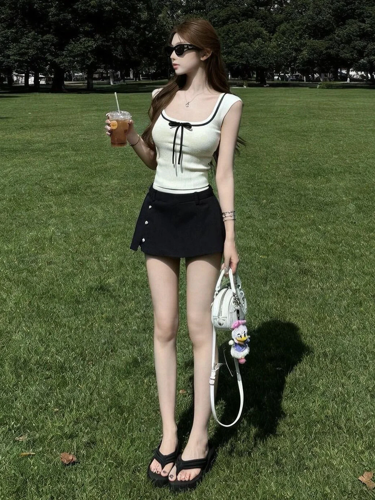 

Korean Style Pure Desire White Sleeveless Vest Top And Skirt Set Women's Fashion Summer Outfit Short High Waist Skirt