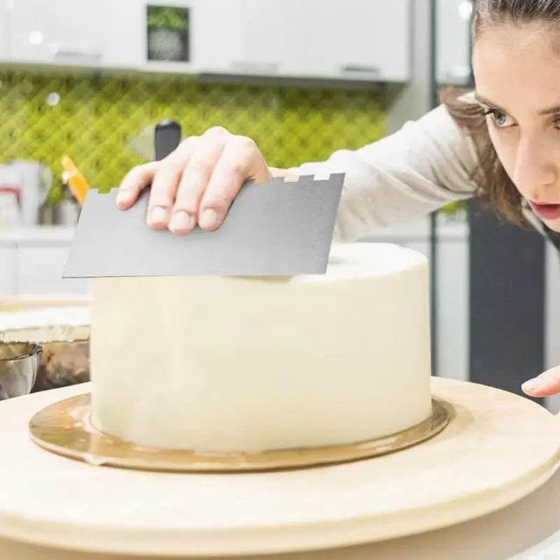 

Pack of 2 Stainless Steel Serrated Edges Cream Scrapers Smoother for Professional Cake Decorating and Baking Artistries B03E