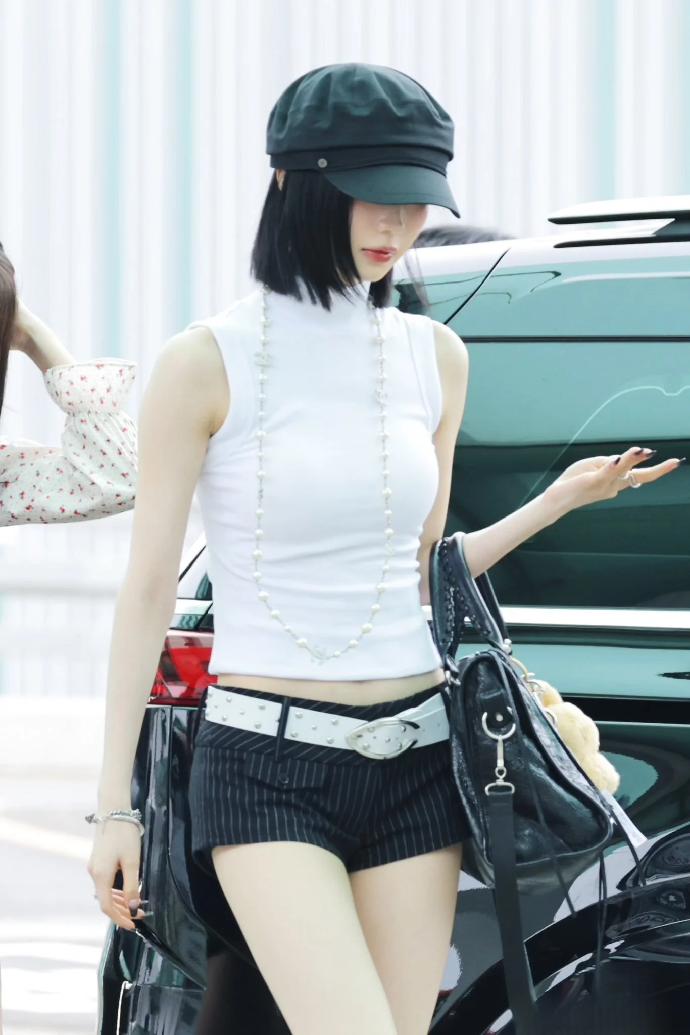 

Summer Outfit High Collar White Vest Belted Stripe Pattern Shorts Airport Street Snap Hat Included Ethnic Style Women's Clothing