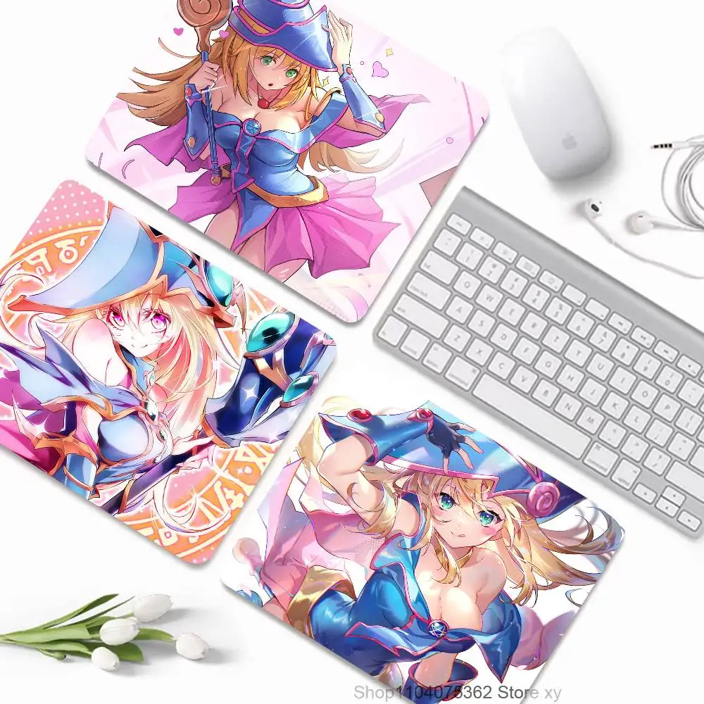Yu-Gi-Oh Dark Magician Girl Mousepad Small LockEdge Mouse Pad For Gamers Computer Desk Pad Rectangular Anti-slip Rubber