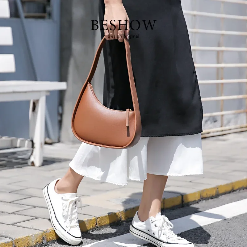 

2024 new half-moon leather women's bag summer shoulder niche design advanced texture versatile fashion armpit bag