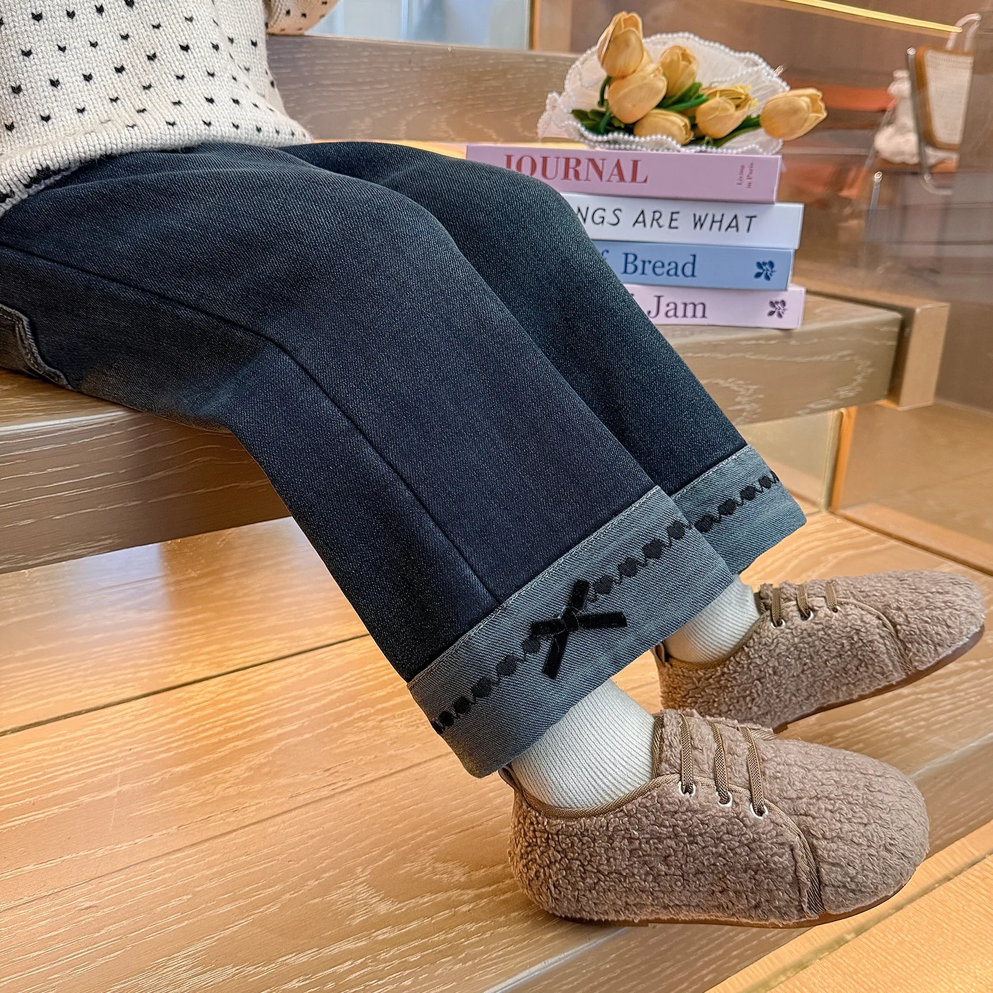 

UNITIM Infant Baby Girls Jeans Bow Applique Thicken Warm Kids Girls Demin Pant New Winter Casual Toddler Girls Straight Leg Pant