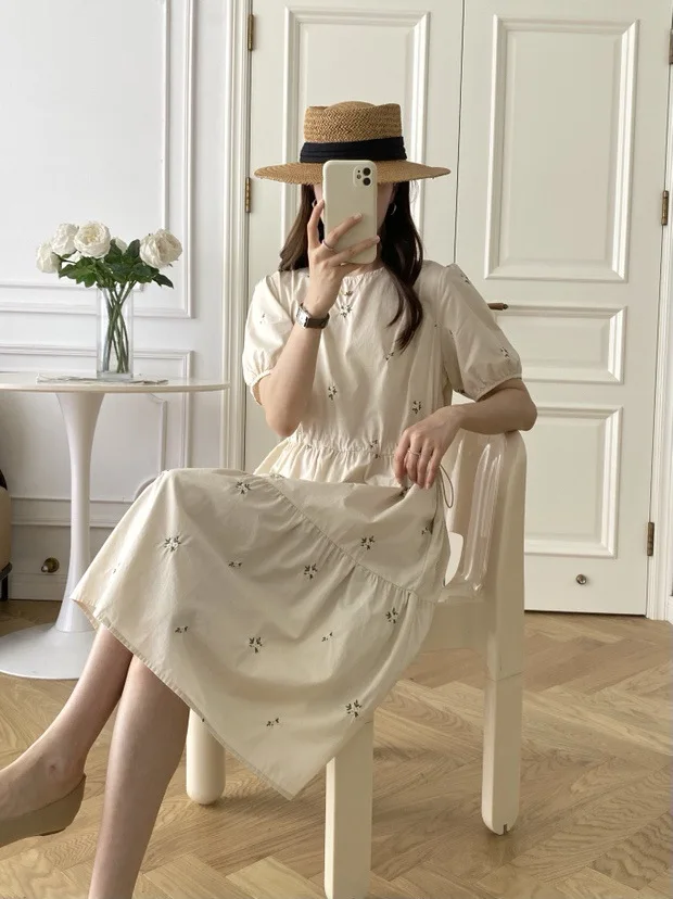 ญี่ปุ่นหวาน Mori สาวดอกไม้เย็บปักถักร้อยผ้าฝ้ายผู้หญิงฤดูร้อน O-คอสั้นแขนเสื้อสบายๆหลวม A-Line Dresses