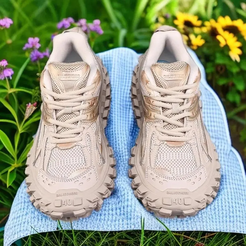 

2026 Anti slip and Wear resistant Spring/Summer Versatile Running and Sports Shoes with Thick Sole and Elevated Height