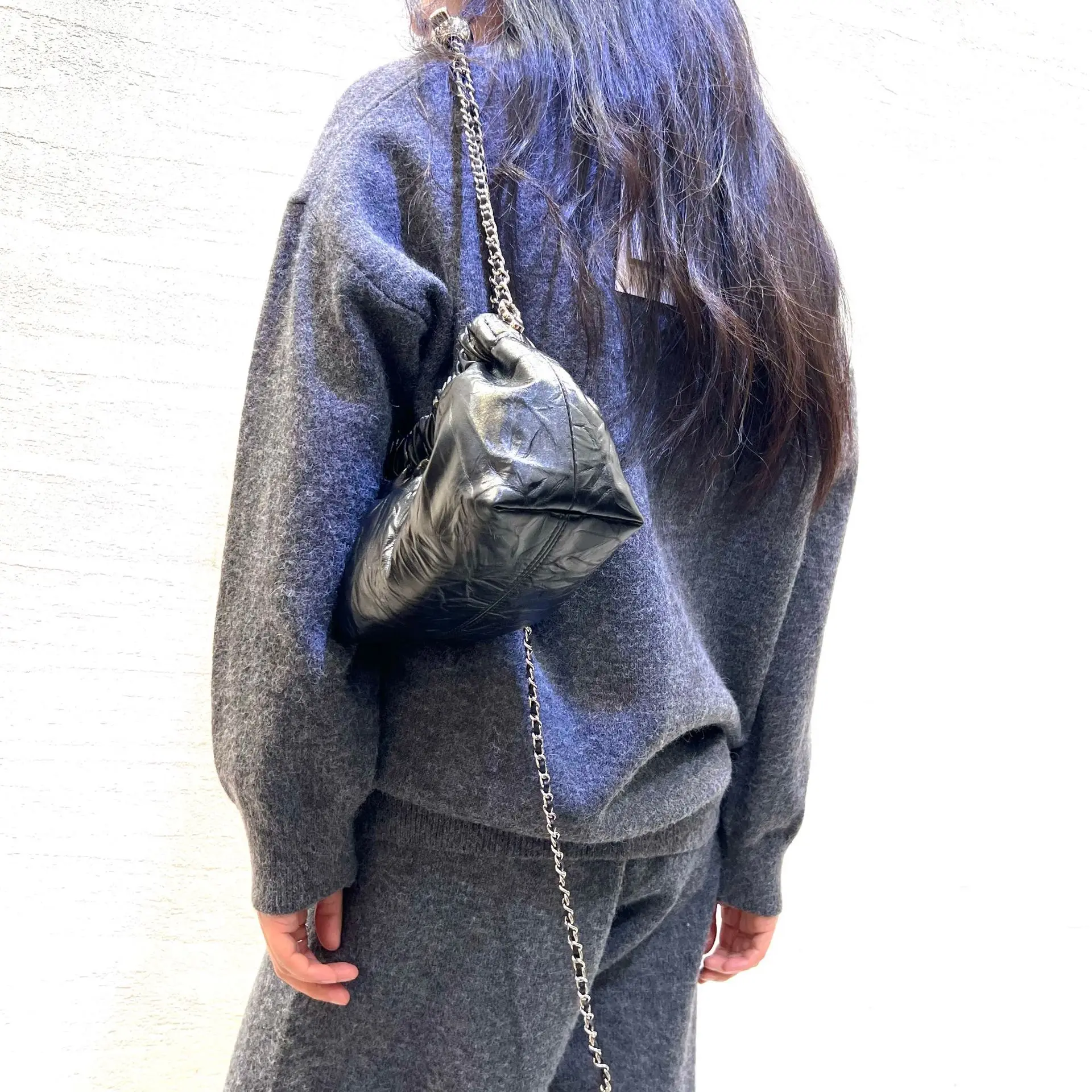 

Женская сумка из натуральной кожи, ручная работа, верхний слой из воловьей кожи, плиссированные сумки через плечо с рисунком, сумки подмышки на одно плечо