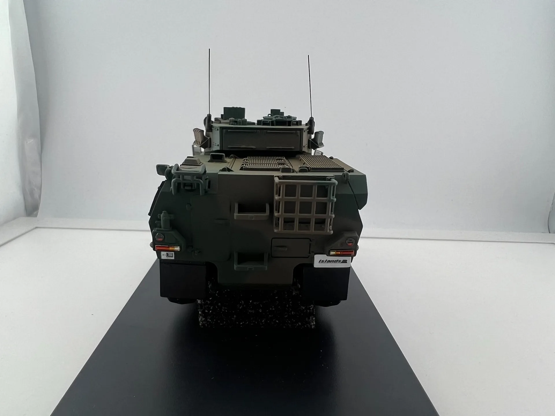 جزر دييكاست 1/43 مقياس LZ87 الاستطلاع والأمن نموذج سيارة لعبة قابلة للجمع هدية تذكارية عرض حلية