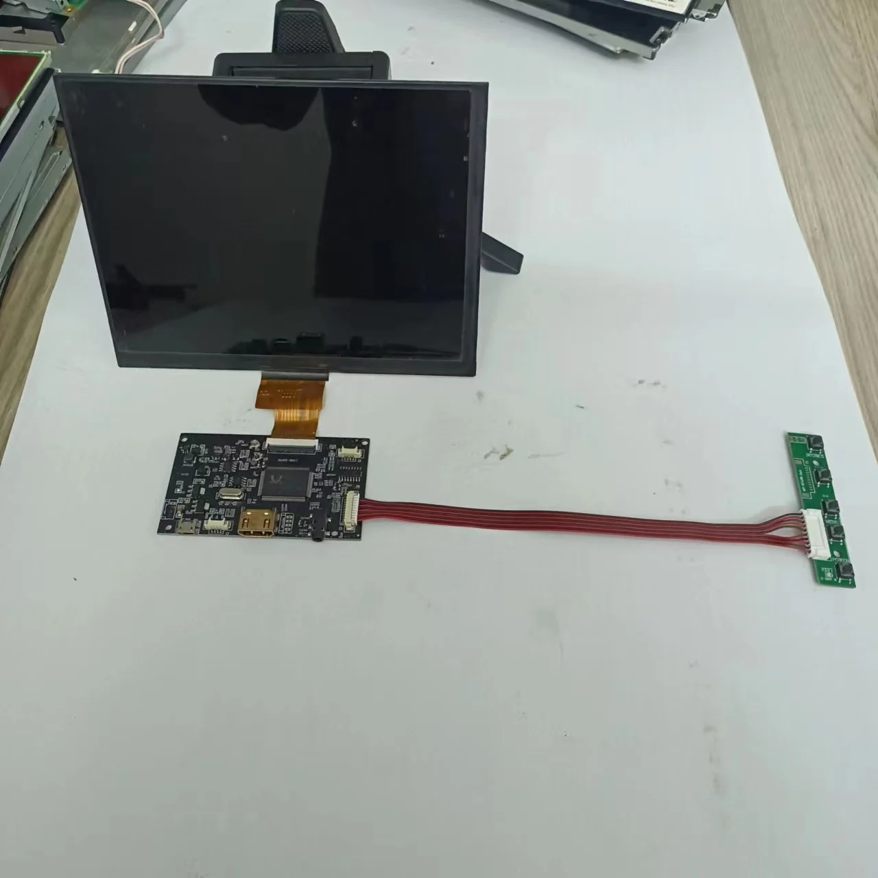 HJ080IA-01E 8 inci/HE080IA-01D 1024x768 IPS tampilan layar LCD dengan Kit papan pengendali Driver yang kompatibel HDMI