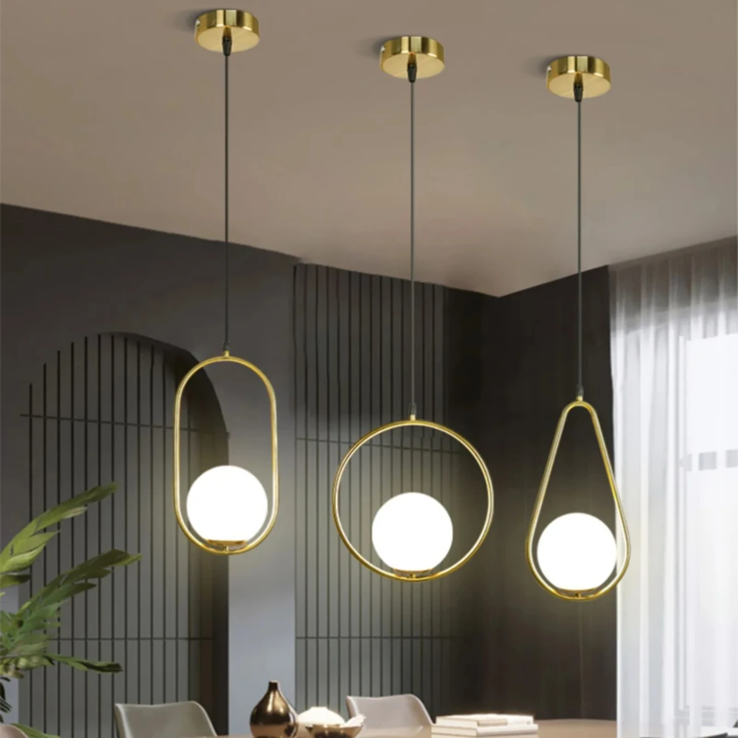 Plafonnier LED Suspendu en Boule de Verre, Luminaire Décoratif d'Nik, Idéal pour un Salon, une Salle à Manger ou une Chambre à Coucher, Nouveau Modèle