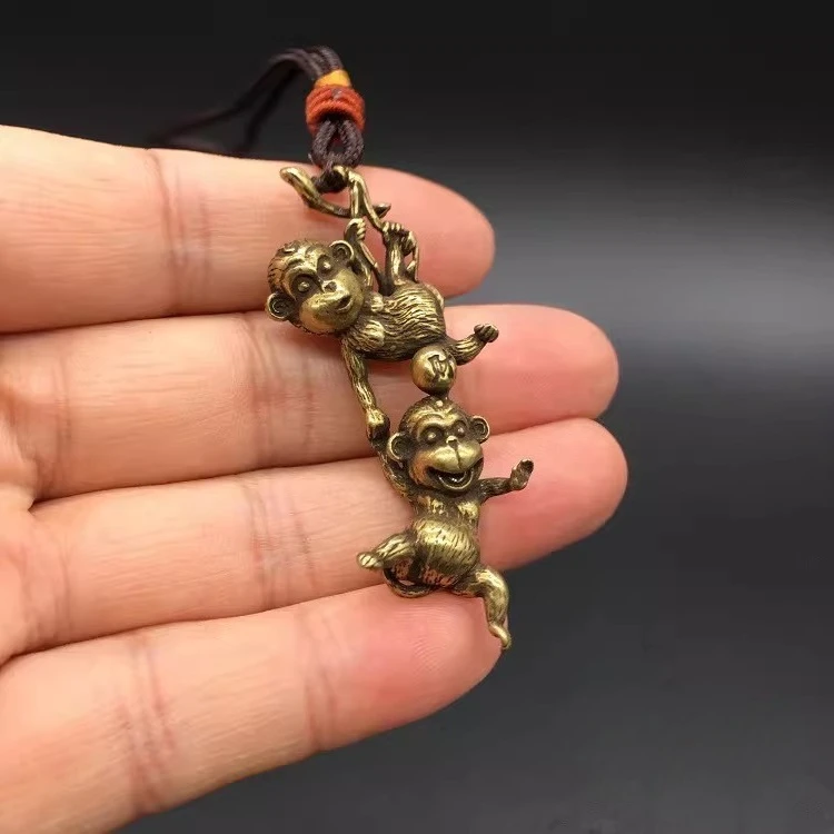 Chinese Brass Two Monkeys Statue Copper Bronze Small Pendant - view 2