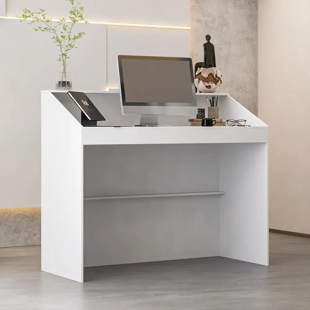 مكتب استقبال معاصر 47.2 بهو مع لمسات شريطية سوداء للمساحات الحديثة