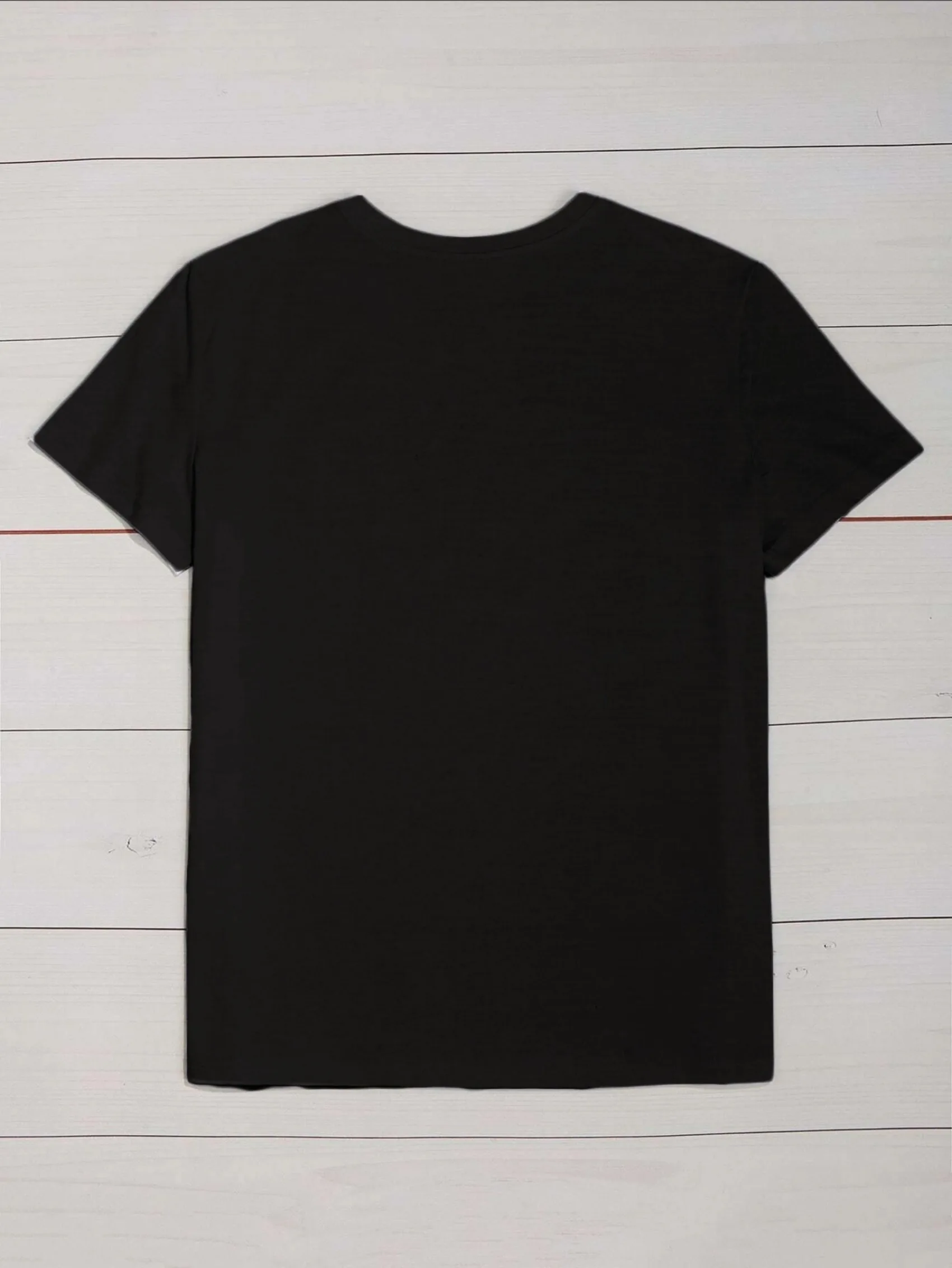 Camiseta feminina colorida com estampa de coração e gola redonda – design artístico de pata e gotejamento, camiseta casual de manga curta para primavera e verão