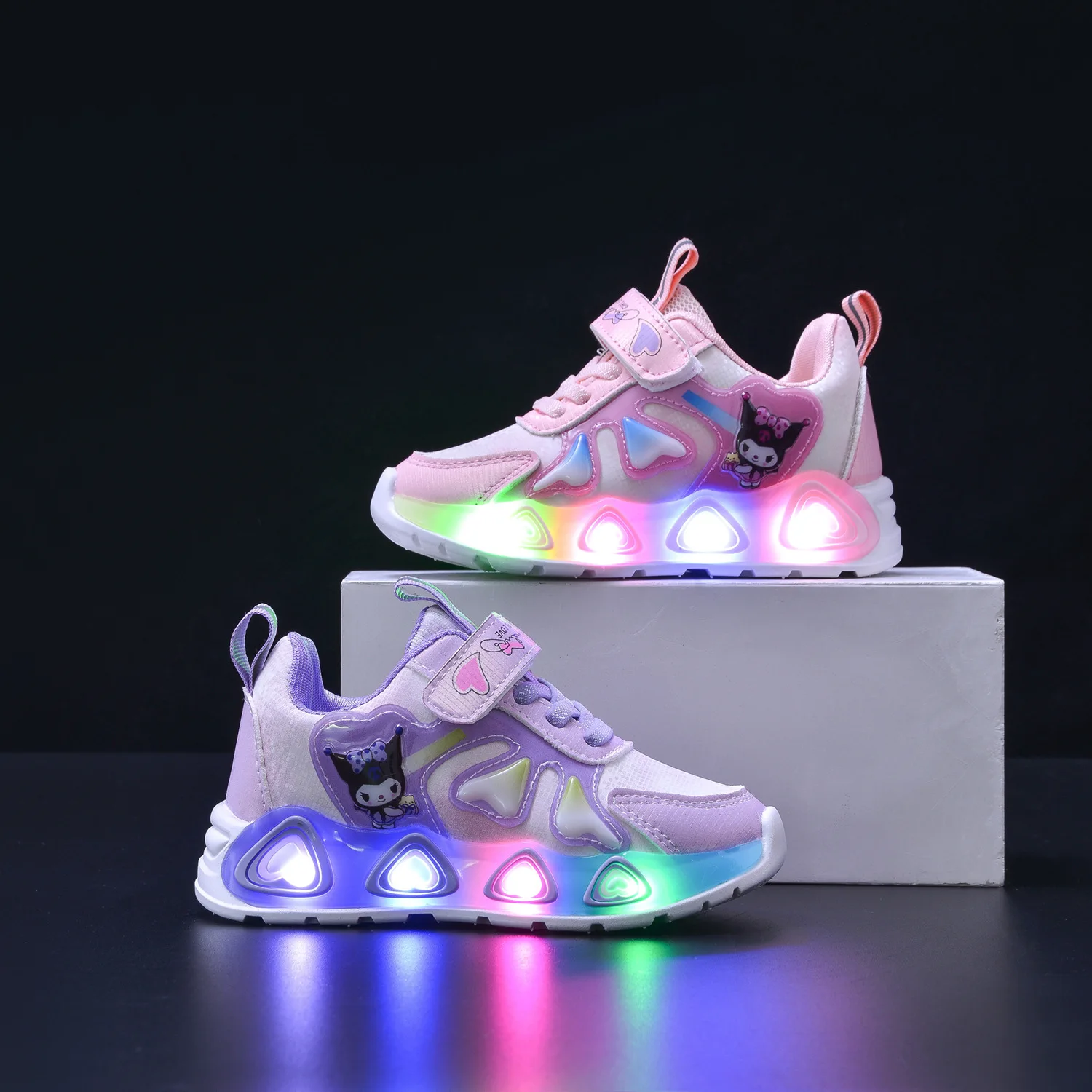 

2026 Kids Girls Shoes Led Lights Children Sneakers Girls Casual Sport Shoes Baby Anti-slip Pink Purple Cartoon Shoes Size 21-30