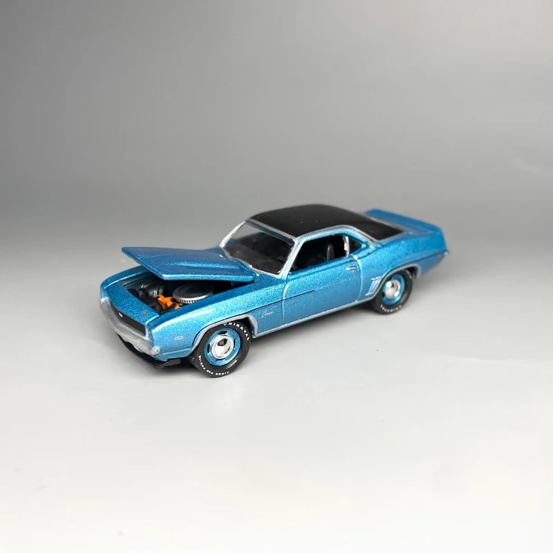 Bulk Diecast Alloy 1:64 Scale RS Vintage Two-Door Sports Car Model Classics Adult Souvenir Gift Hobby & Toys